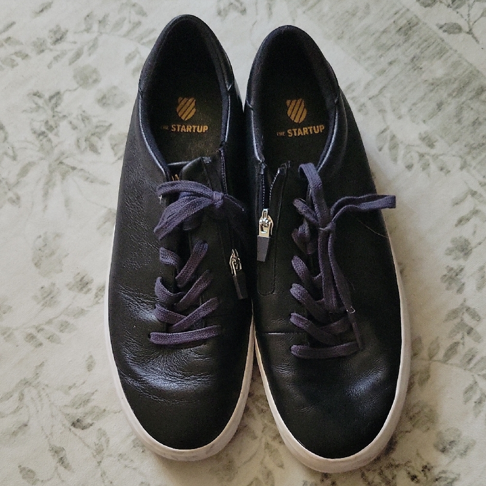 K-Swiss Black Sneakers with Gold Logo